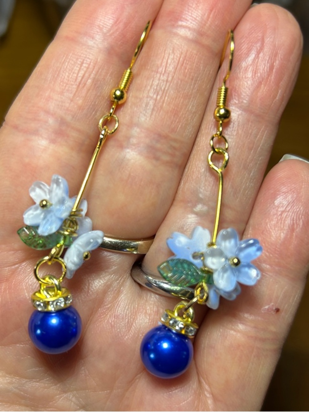 3/$25 Blue Pearl & Floral Drop Earrings